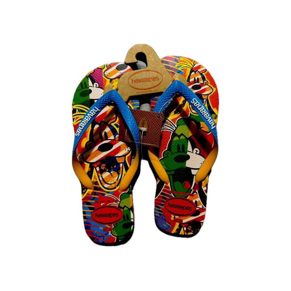 Sandals of the gufi character